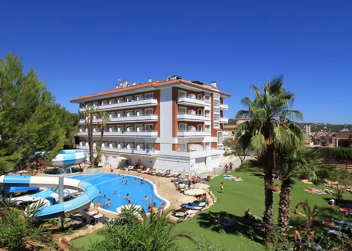 Gran Garbi Mar & Aquasplash Hotel