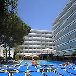 Gran Garbi Mar & Aquasplash Hotel