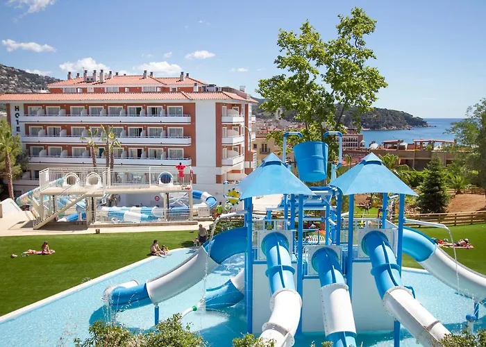 Gran Garbi Mar & Aquasplash Szálloda